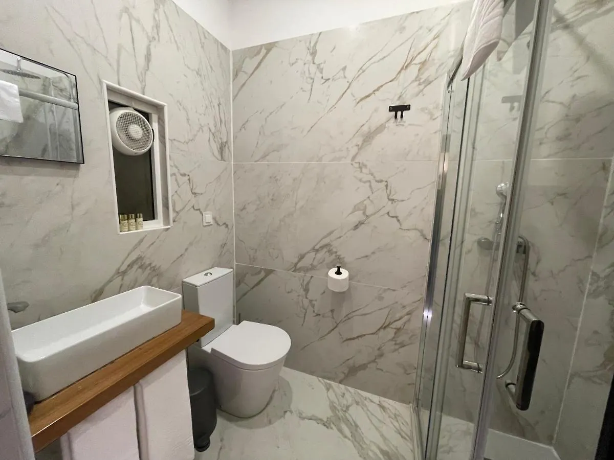 Saldanha Pool & Garden Hotel Lisbon Guest house