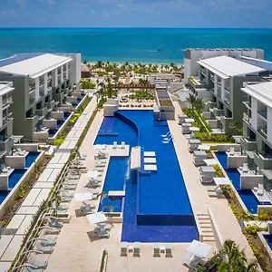 Catalonia Grand Costa Mujeres & Resort Cancún