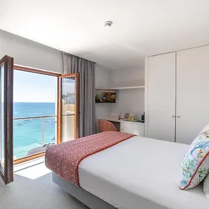 https://castelo-guest-house.hotelaalgarve.com